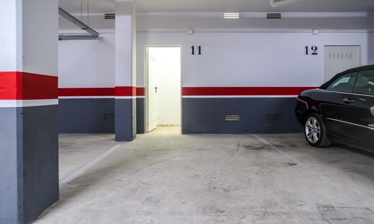 Resale - Apartment -
ORIHUELA COSTA - Los Dolses