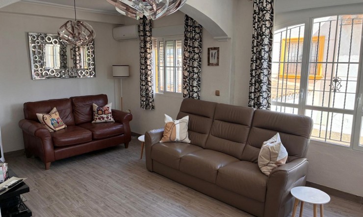 Resale - Semi detached -
Lomas de Cabo Roig