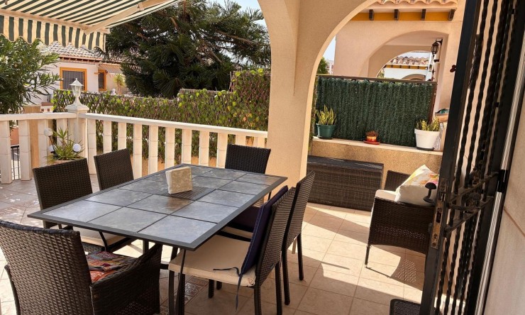 Resale - Semi detached -
Lomas de Cabo Roig