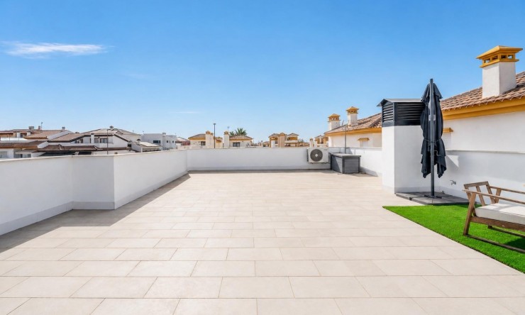 Reventa - Villa -
Roldán