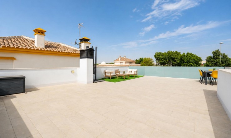 Reventa - Villa -
Roldán
