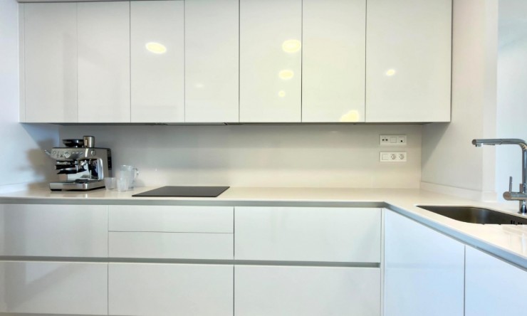 Resale - Apartment -
Benidorm - Playa Poniente