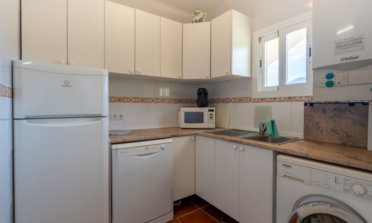 Resale - Villa -
Jalón - La Almazara