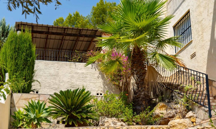 Resale - Villa -
Jalón - La Almazara