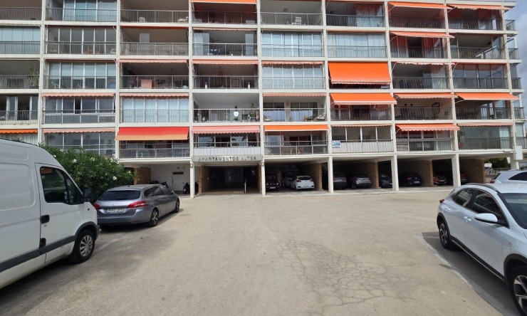 Reventa - Apartamento -
Altea