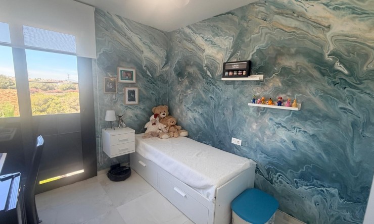 Resale - Apartment -
Los Altos - Torrevieja