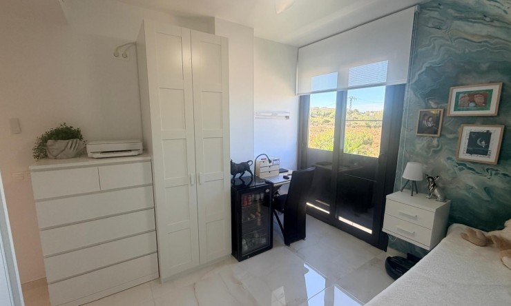 Resale - Apartment -
Los Altos - Torrevieja