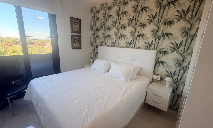 Resale - Apartment -
Los Altos - Torrevieja