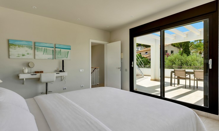 Resale - Villa -
Jávea / Xàbia - Portichol - Balcón al Mar