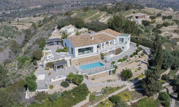 Herverkoop - Villa -
Benissa