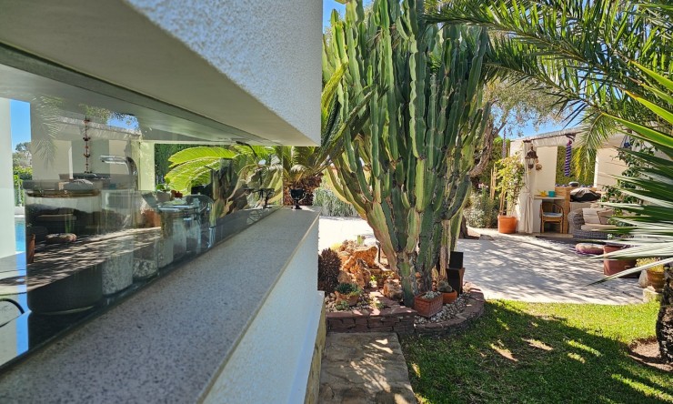 Herverkoop - Villa -
Benisa