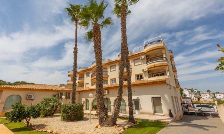 Resale - Apartment -
Orihuela - Villamartin