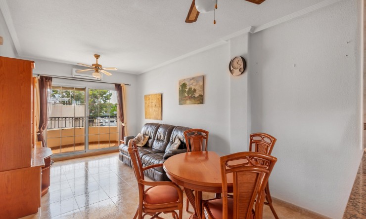 Resale - Apartment -
Orihuela - Villamartin