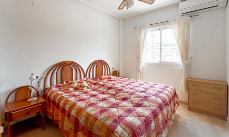 Resale - Apartment -
Orihuela - Villamartin