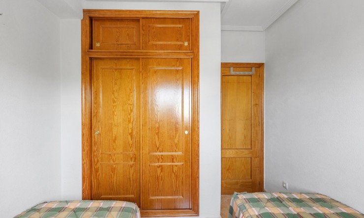 Resale - Apartment -
Orihuela - Villamartin