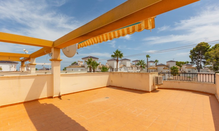 Resale - Apartment -
Orihuela - Villamartin