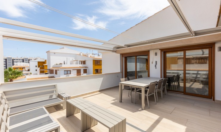 Resale - Apartment -
Torrevieja - Punta Prima