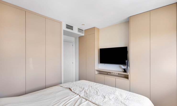 Resale - Apartment -
Torrevieja - Punta Prima