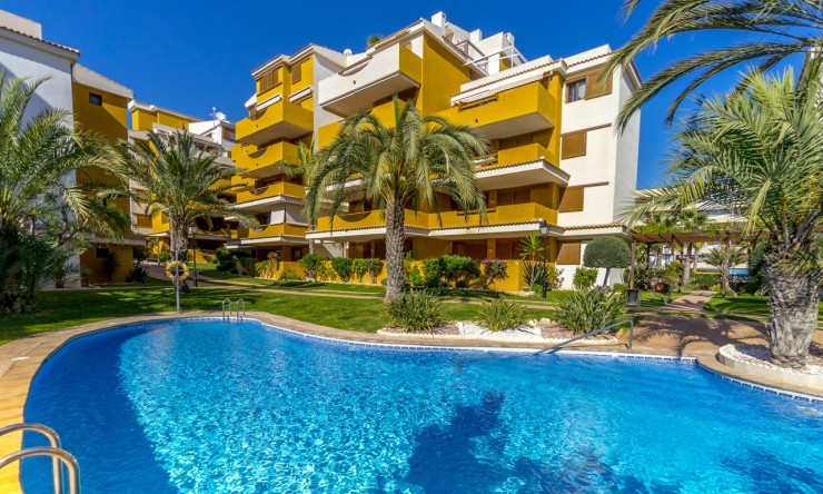 Resale - Apartment -
Torrevieja - Punta Prima