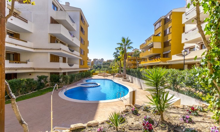 Resale - Apartment -
Torrevieja - Punta Prima