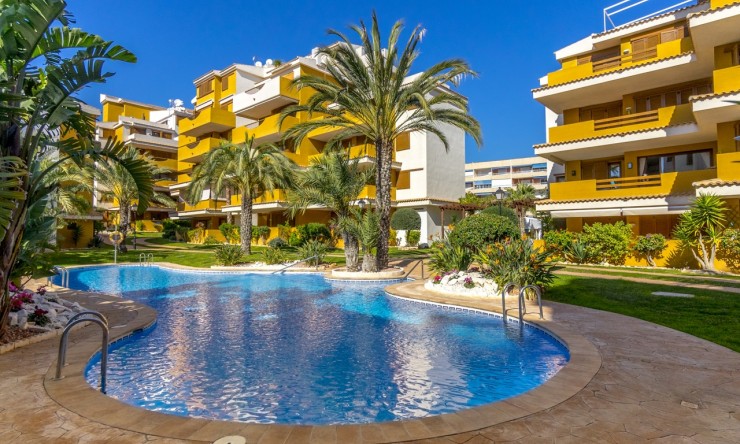 Resale - Apartment -
Torrevieja - Punta Prima