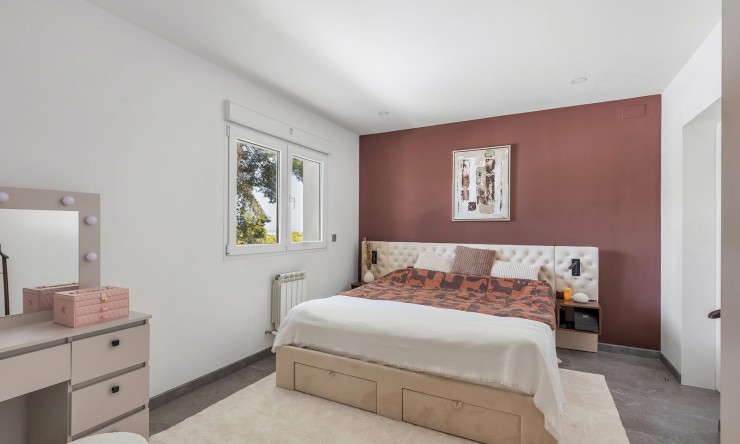 Resale - Villa -
Torrevieja - Los Balcones