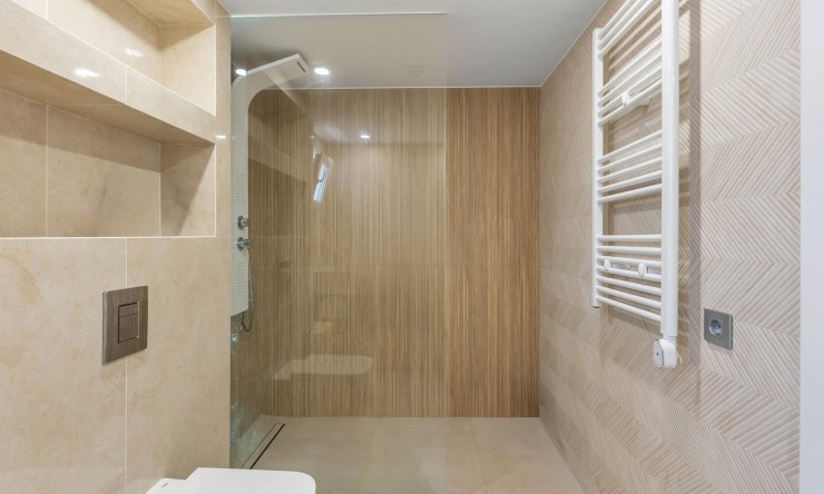 Resale - Villa -
Torrevieja - Los Balcones