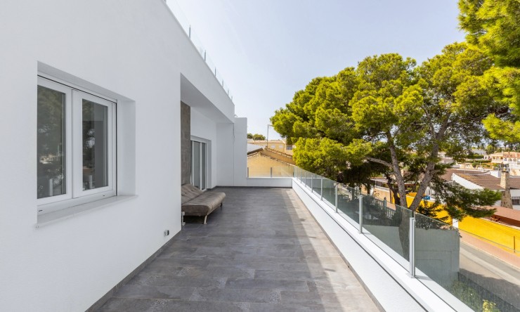 Resale - Villa -
Torrevieja - Los Balcones