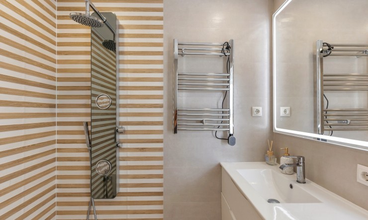 Resale - Villa -
Torrevieja - Los Balcones
