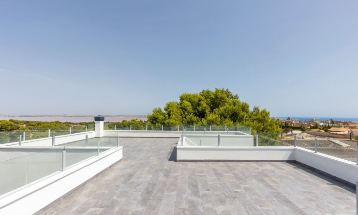 Resale - Villa -
Torrevieja - Los Balcones