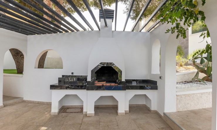 Resale - Villa -
Torrevieja - Los Balcones
