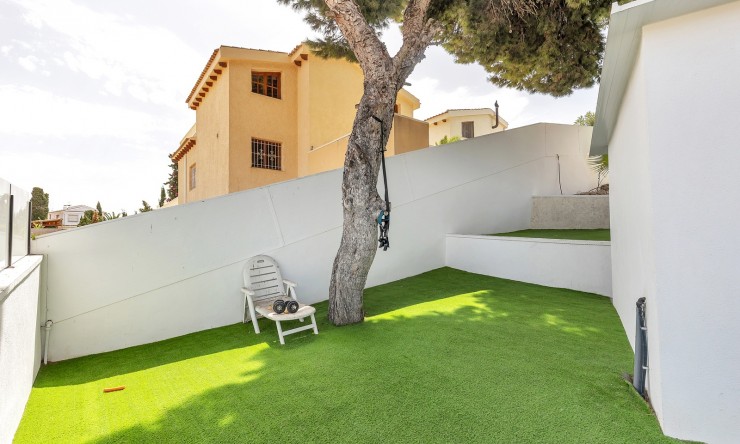 Resale - Villa -
Torrevieja - Los Balcones