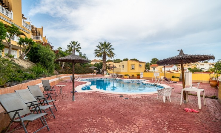 Resale - Villa -
SAN FULGENCIO - urb.la marina