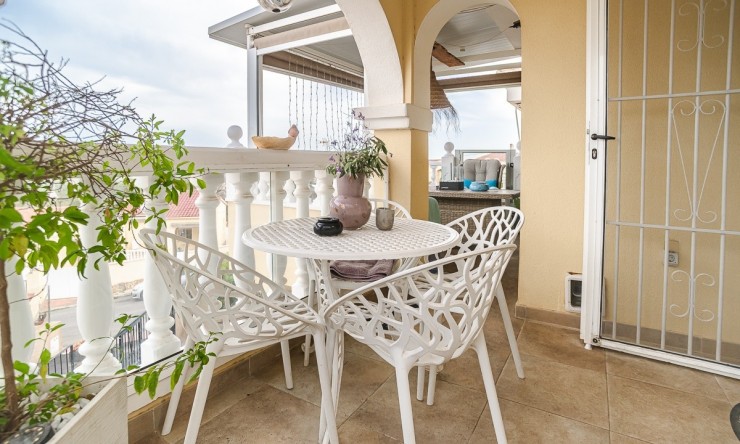Resale - Villa -
SAN FULGENCIO - urb.la marina