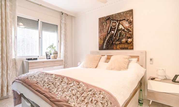 Resale - Villa -
SAN FULGENCIO - urb.la marina