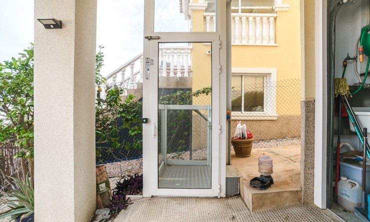 Resale - Villa -
SAN FULGENCIO - urb.la marina