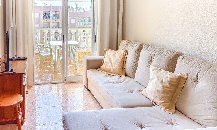 Resale - Apartment -
TORREVIEJA - Parque de las Naciones
