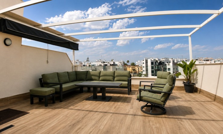 Resale - Penthouse -
ORIHUELA COSTA - VILLAMARTÍN