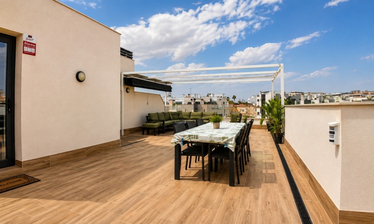 Resale - Penthouse -
ORIHUELA COSTA - VILLAMARTÍN