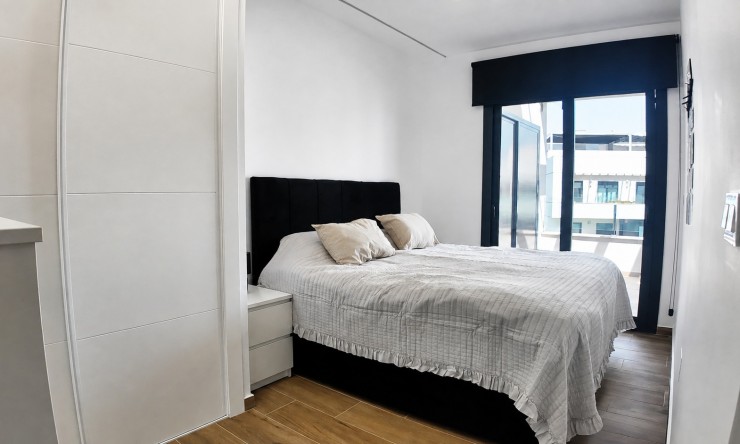 Resale - Penthouse -
ORIHUELA COSTA - VILLAMARTÍN