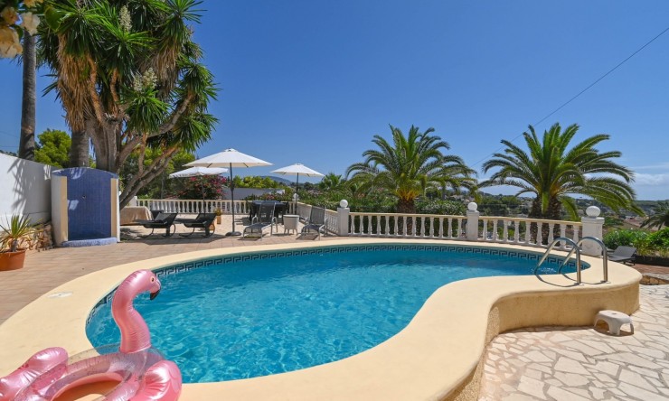 Resale - Villa -
Benissa - Buenavista