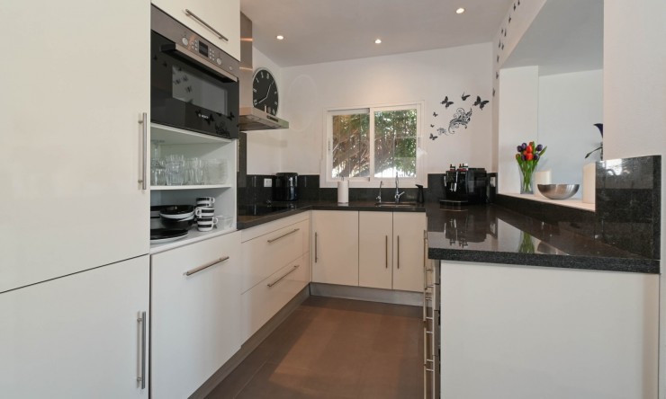 Resale - Villa -
Benissa - Buenavista