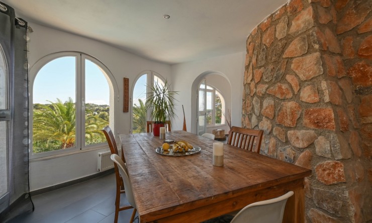 Resale - Villa -
Benissa - Buenavista