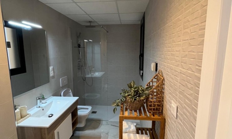 Resale - Apartment -
Los Altos