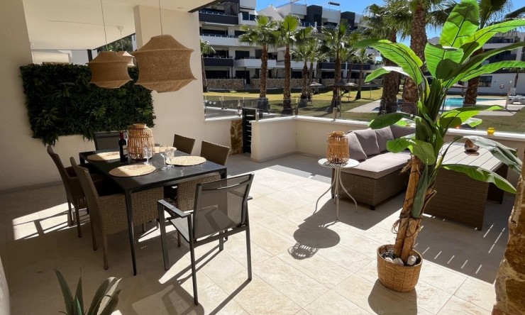 Resale - Apartment -
Los Altos