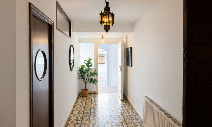 Revente -  -
Altea
