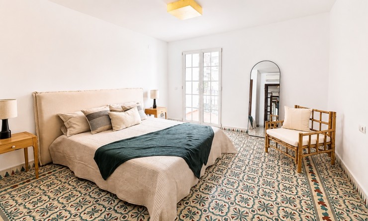 Revente -  -
Altea