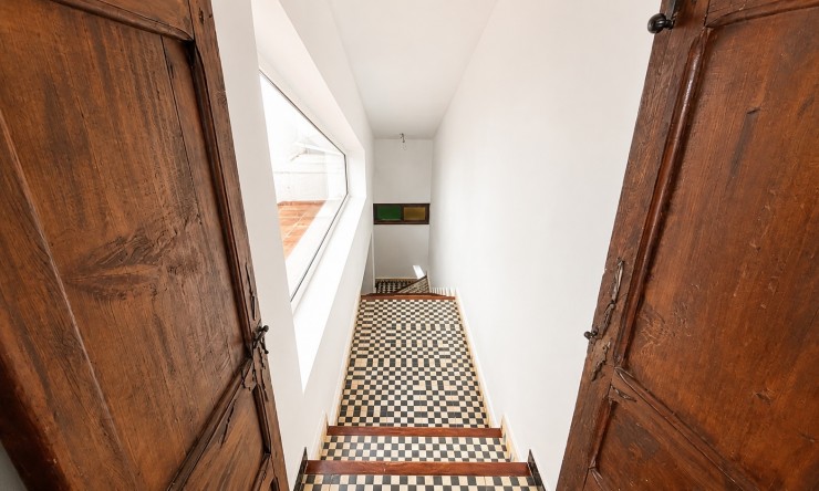 Revente -  -
Altea