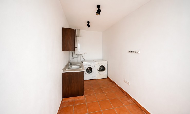 Revente -  -
Altea