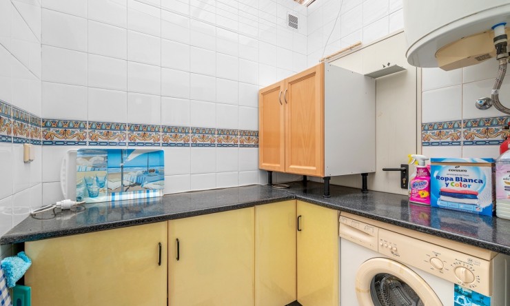 Resale - Villa -
Guardamar del Segura